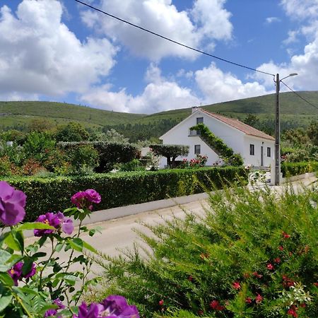 فيلا Casa Dos Vales 11 Porto de Mós المظهر الخارجي الصورة